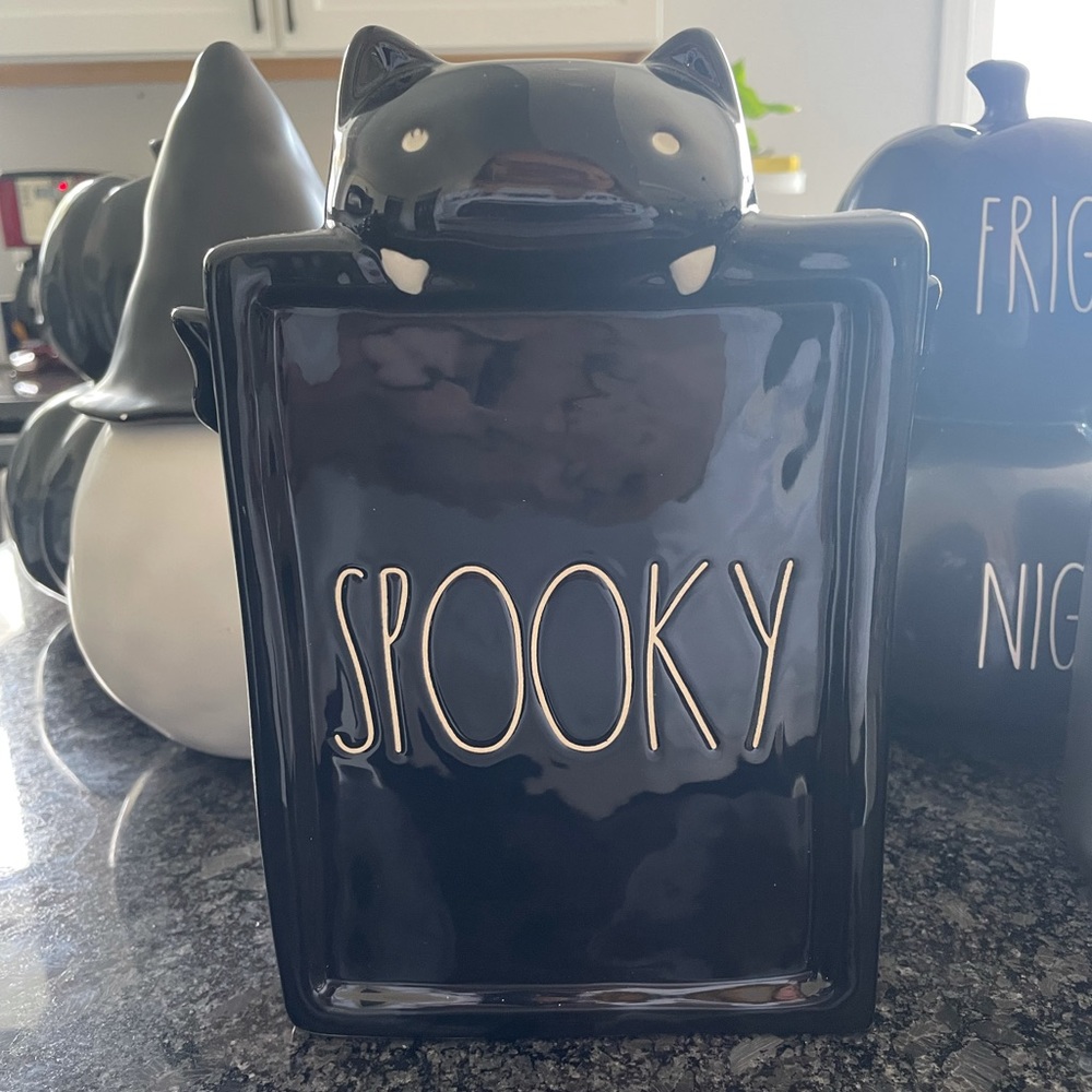Rae Dun “Spooky” Bat Decoration